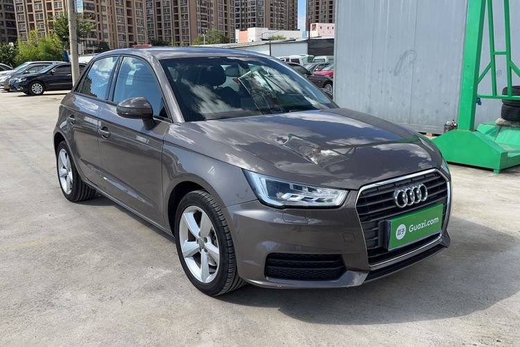 Used Audi A1 2016 30 TFSI Sportback Design Fashion Edition Exterior 2
