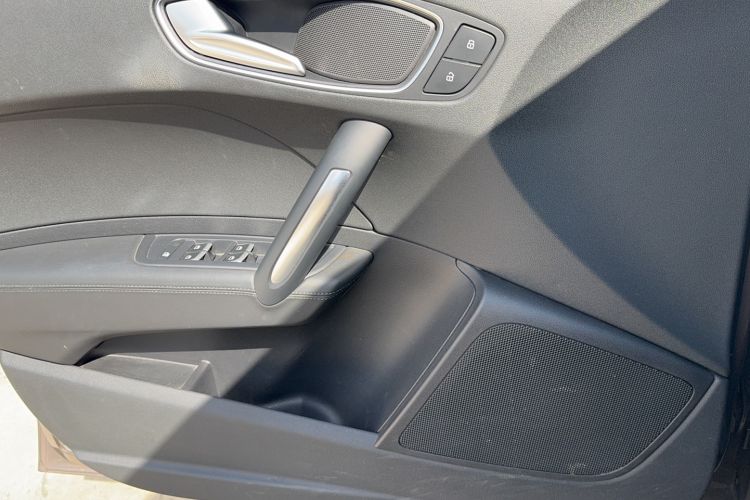 Used Audi A1 2016 30 TFSI Sportback Design Fashion Edition Interior 6