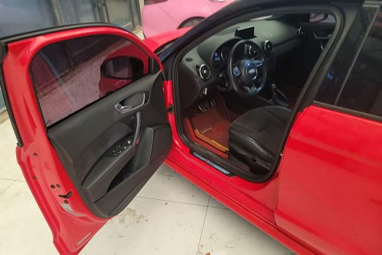 Used Audi A1 2016 30 TFSI Sportback S Line Sports Edition Driver Seat