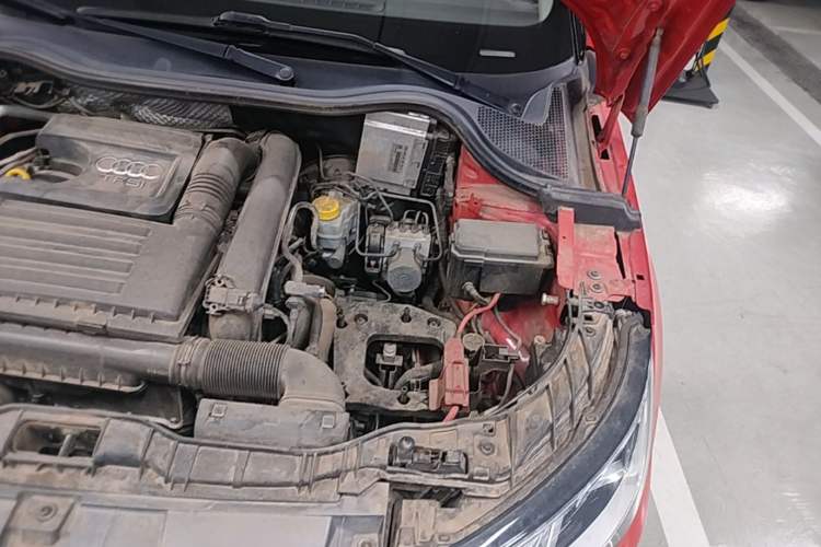 Used Audi A1 2016 30 TFSI Sportback Design Fashion Edition Engine Bay Left