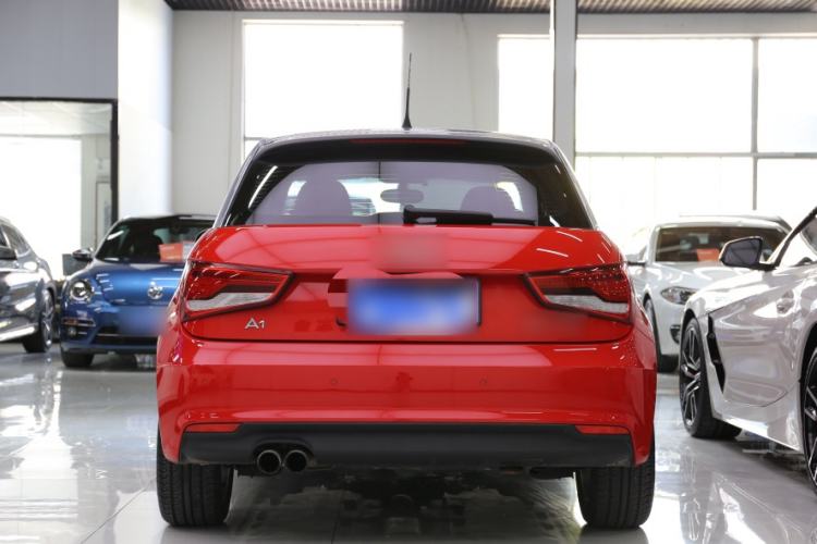 Used Audi A1 2016 30 TFSI Sportback Design Fashion Edition Exterior 2
