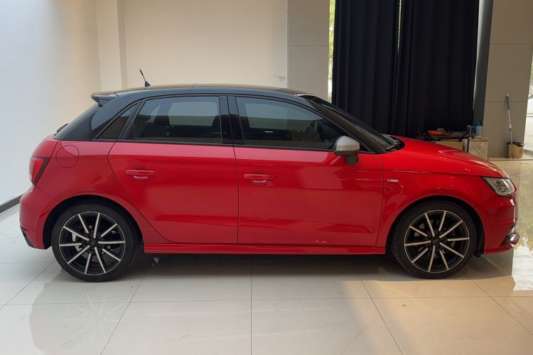Used Audi A1 2016 30 TFSI Sportback S Line Sports Edition Exterior 2