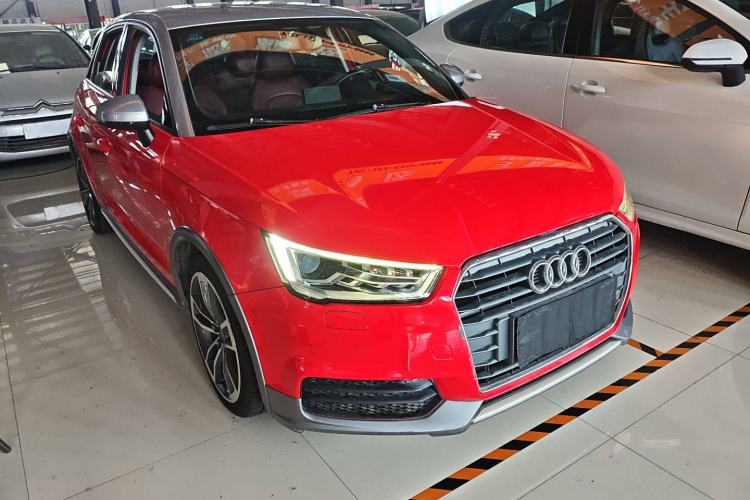 Used Audi A1 2016 30 TFSI Sportback Design Fashion Edition Front Right 45 Deg