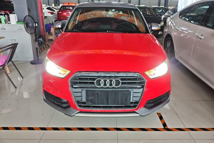 Used Audi A1 2016 30 TFSI Sportback Design Fashion Edition Front