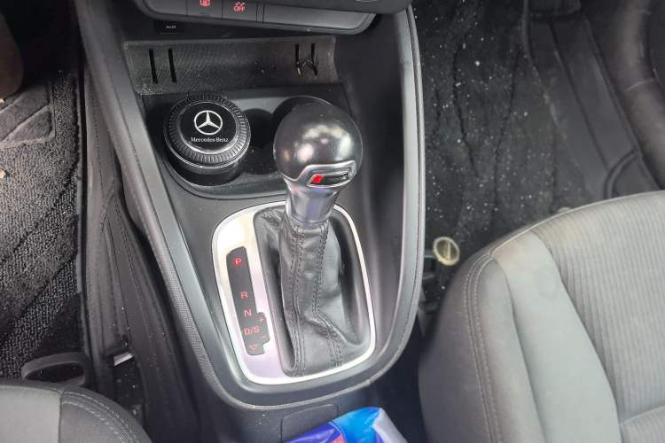 Used Audi A1 2016 30 TFSI Sportback Design Fashion Edition Gear Lever