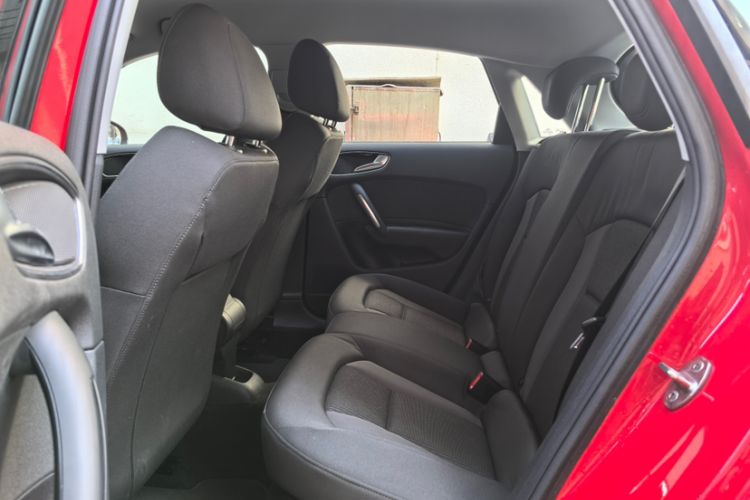 Used Audi A1 2016 30 TFSI Sportback Design Fashion Edition Interior 5
