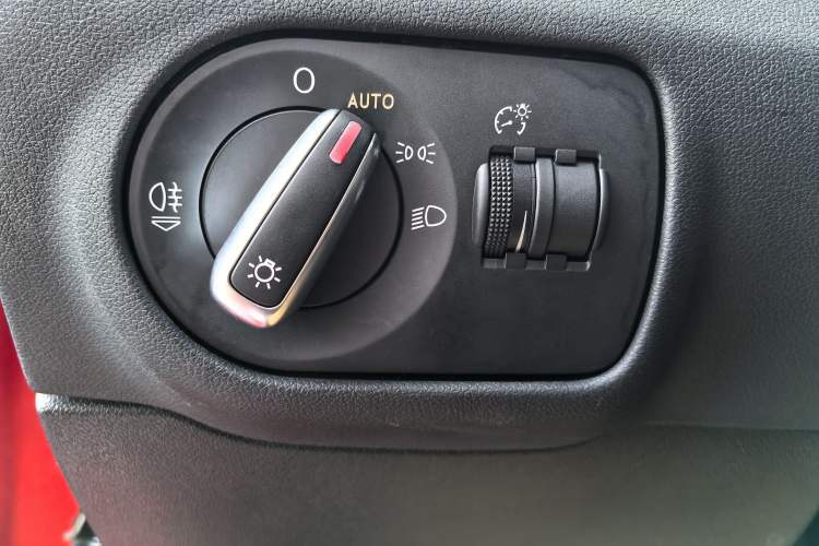 Used Audi A1 2016 30 TFSI Sportback Design Fashion Edition Interior 5