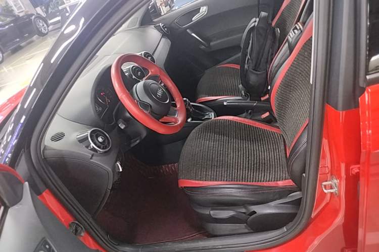 Used Audi A1 2016 30 TFSI Sportback Design Fashion Edition Left Front Seat