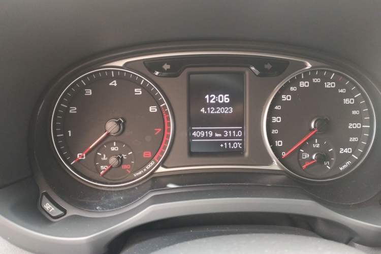 Used Audi A1 2016 30 TFSI Sportback S Line Sports Edition Odometer Close Up