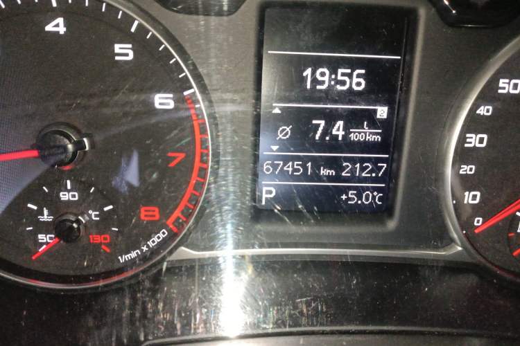 Used Audi A1 2016 30 TFSI Sportback S Line Sports Edition Odometer Close Up