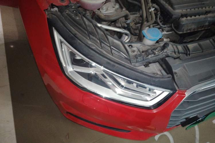 Used Audi A1 2016 30 TFSI Sportback Design Fashion Edition Right Front Headlight