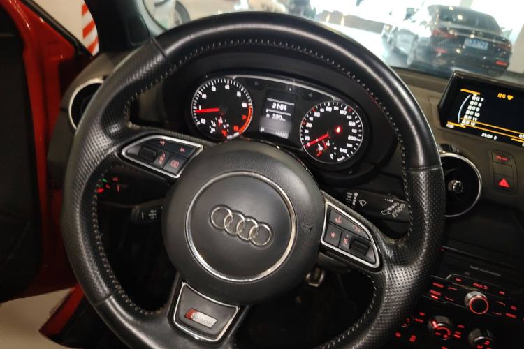 Used Audi A1 2016 30 TFSI Sportback S Line Sports Edition Steering Wheel