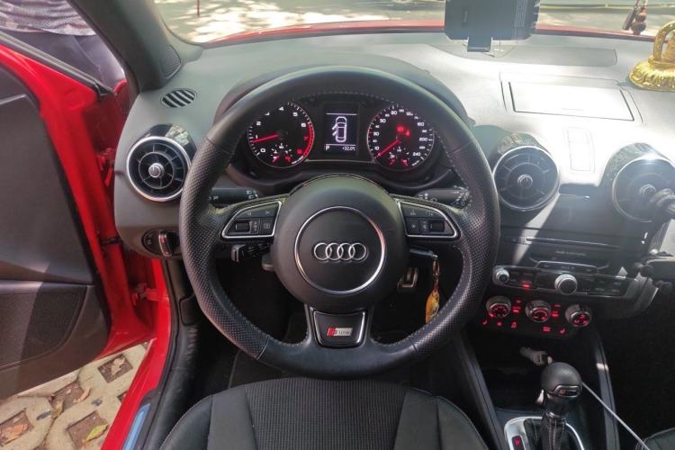 Used Audi A1 2016 30 TFSI Sportback S Line Sports Edition Steering Wheel