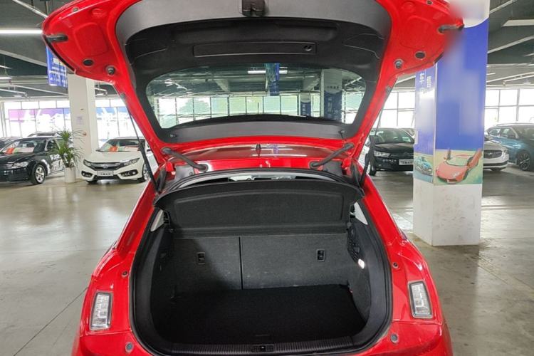 Used Audi A1 2016 30 TFSI Sportback Design Fashion Edition Trunk
