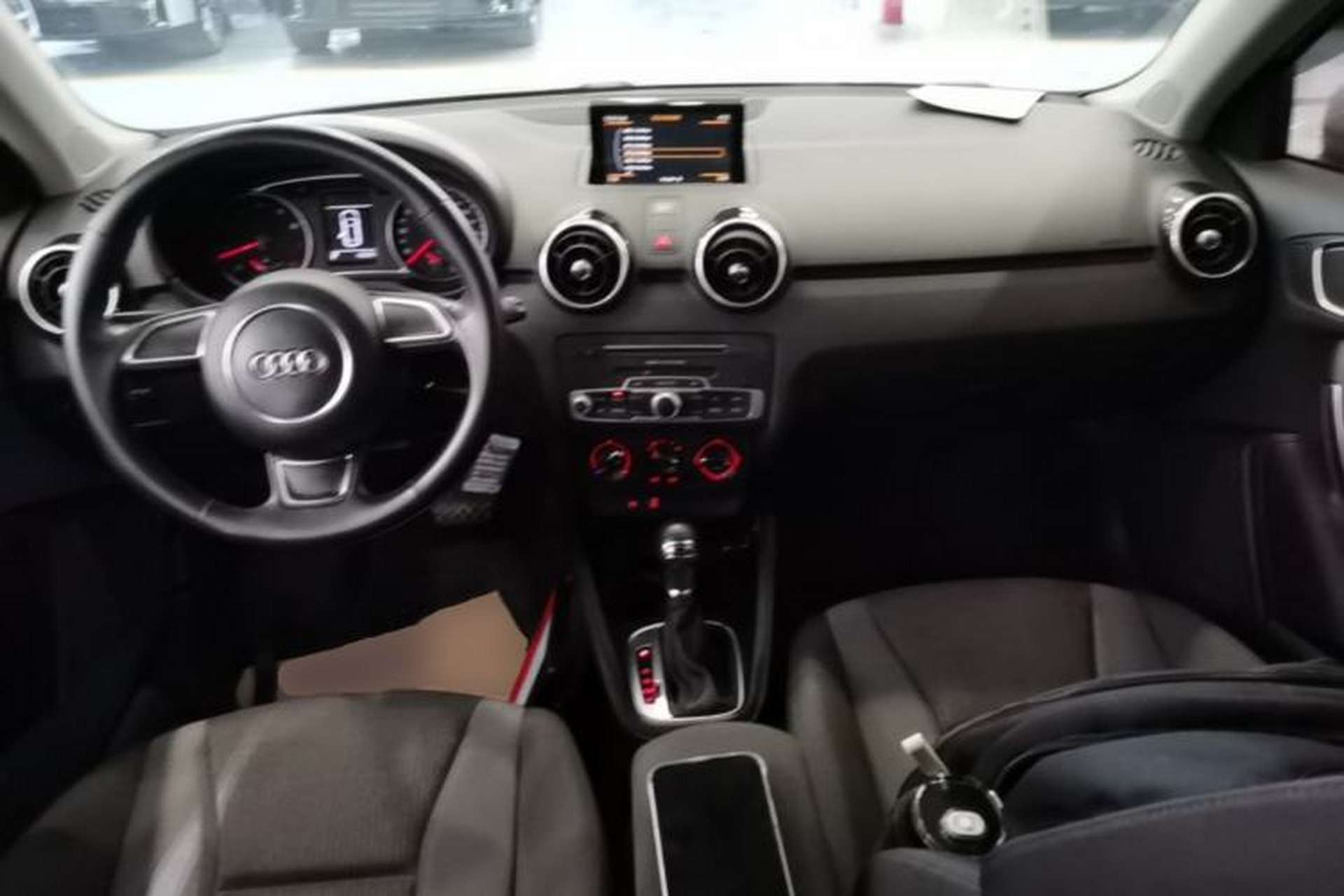 Used Audi A1 2016 30 TFSI Sportback Design Fashion Edition Center Console