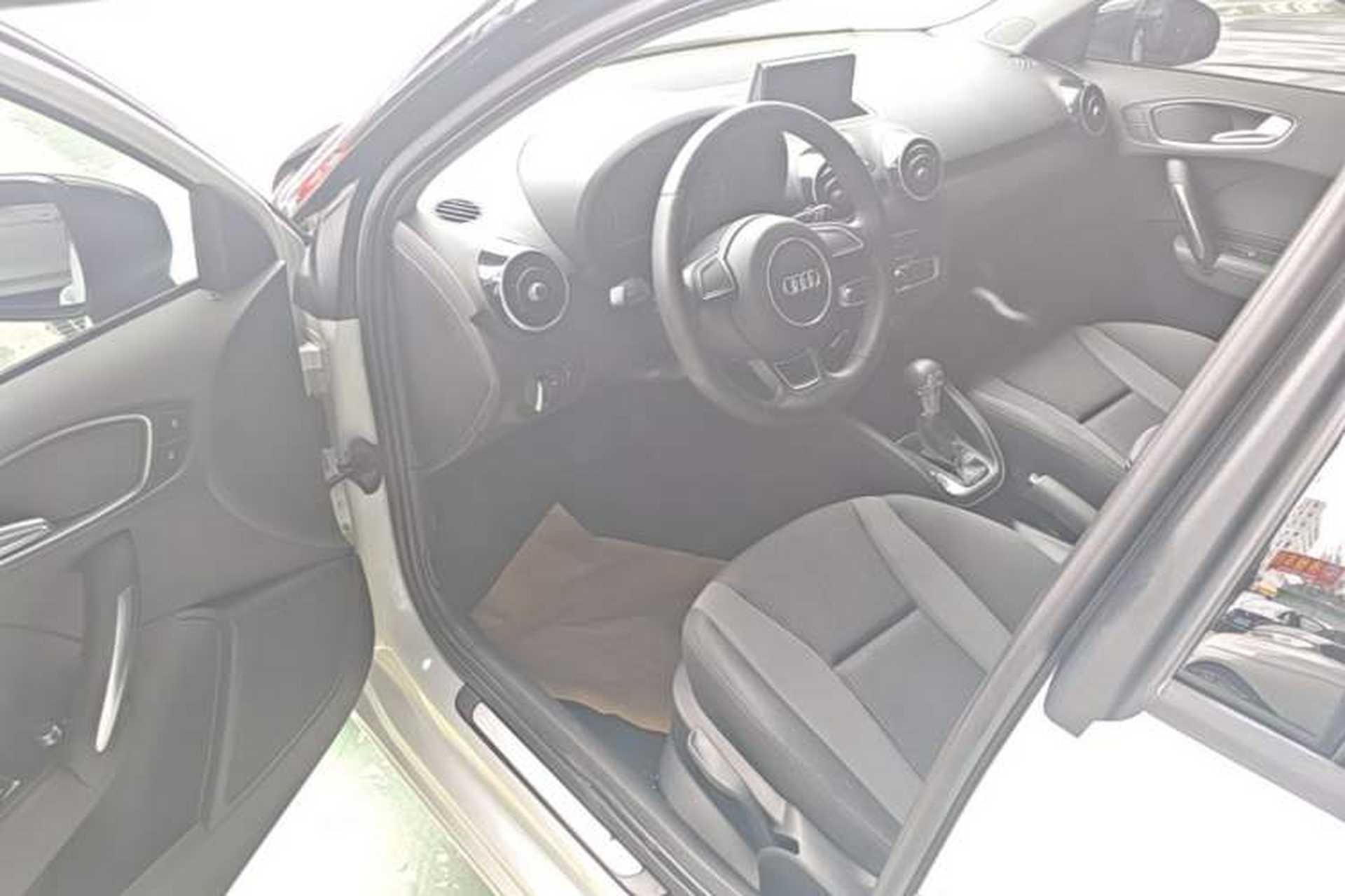 Used Audi A1 2016 30 TFSI Sportback Design Fashion Edition Driver Seat