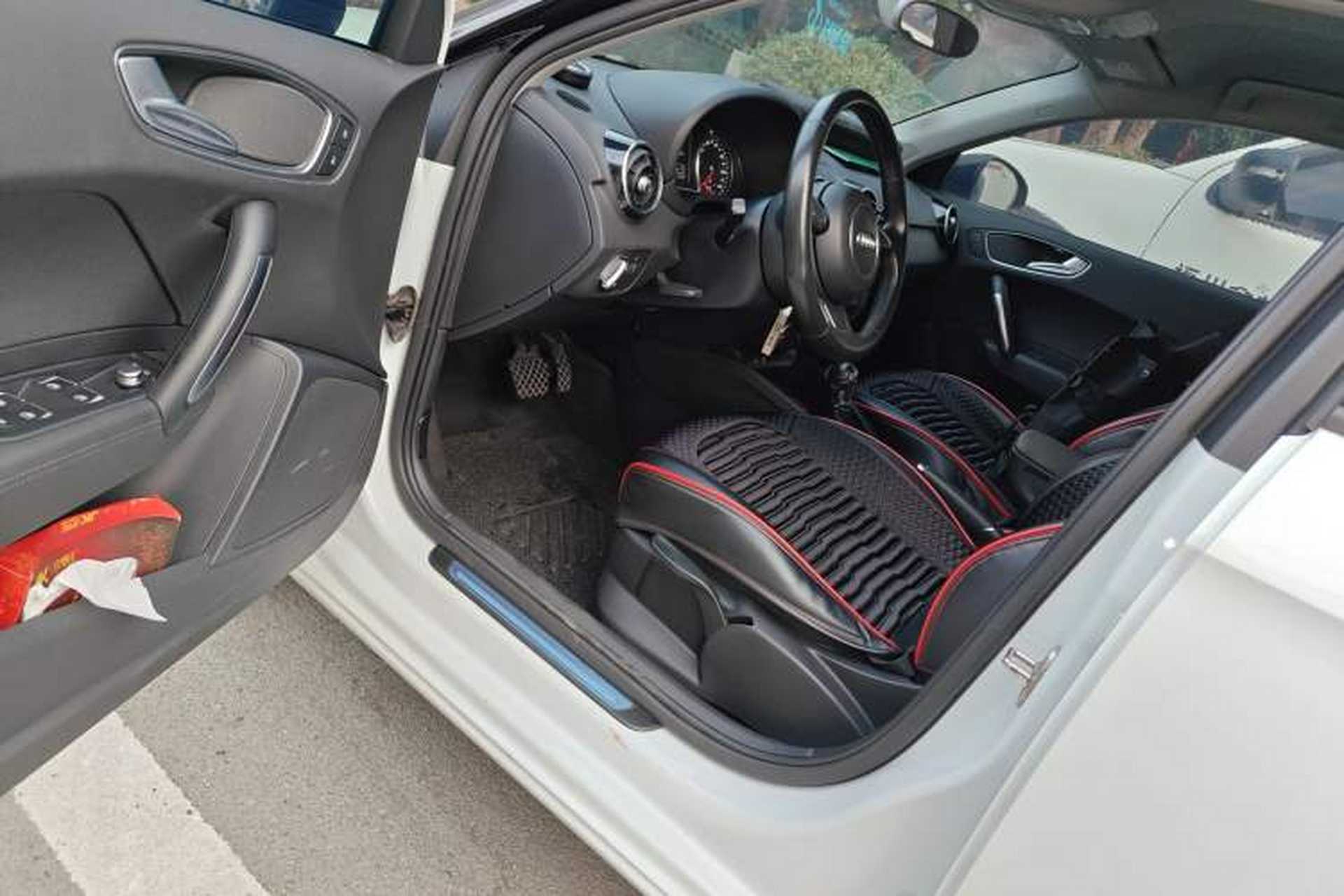 Used Audi A1 2016 30 TFSI Sportback Design Fashion Edition Driver Seat