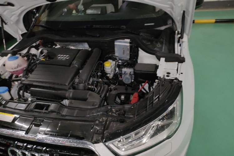 Used Audi A1 2016 30 TFSI Sportback S Line Sports Edition Engine Bay Left