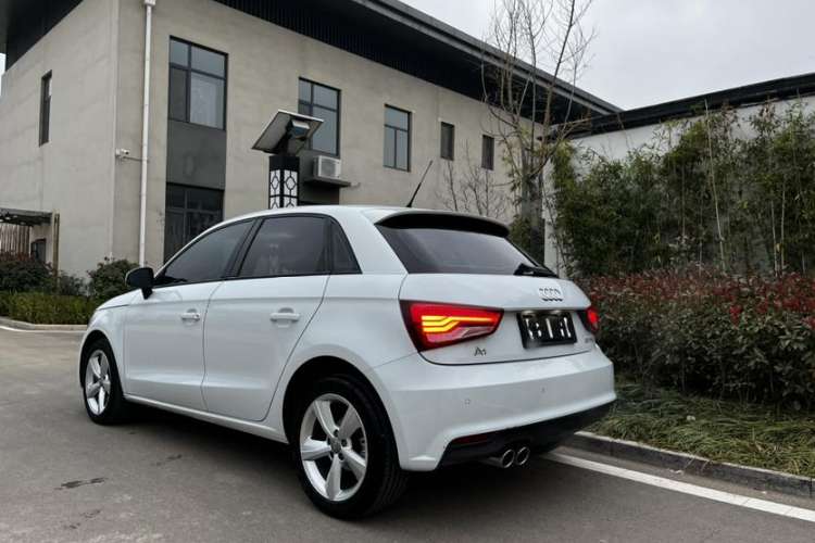 Used Audi A1 2016 30 TFSI Sportback Design Fashion Edition Exterior 5