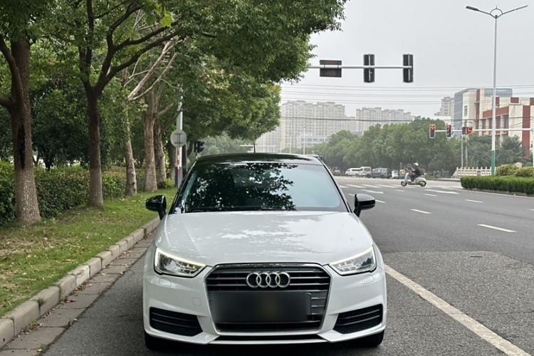 Used Audi A1 2016 30 TFSI Sportback Design Fashion Edition Exterior 6
