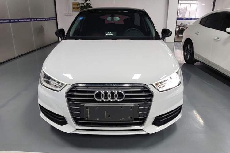 Used Audi A1 2016 30 TFSI Sportback Design Fashion Edition Front