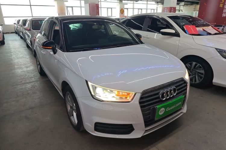 Used Audi A1 2016 30 TFSI Sportback Design Fashion Edition Front Right 45 Deg