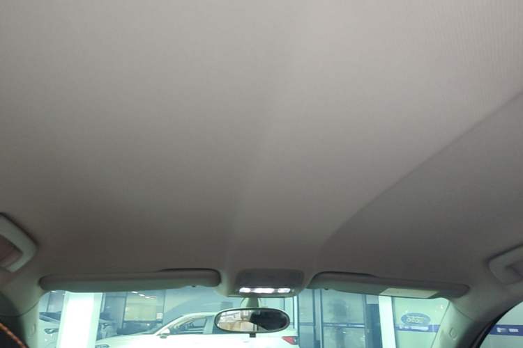 Used Audi A1 2016 30 TFSI Sportback Design Fashion Edition Headliner
