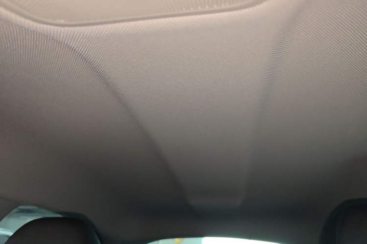 Used Audi A1 2016 30 TFSI Sportback Design Fashion Edition Headliner