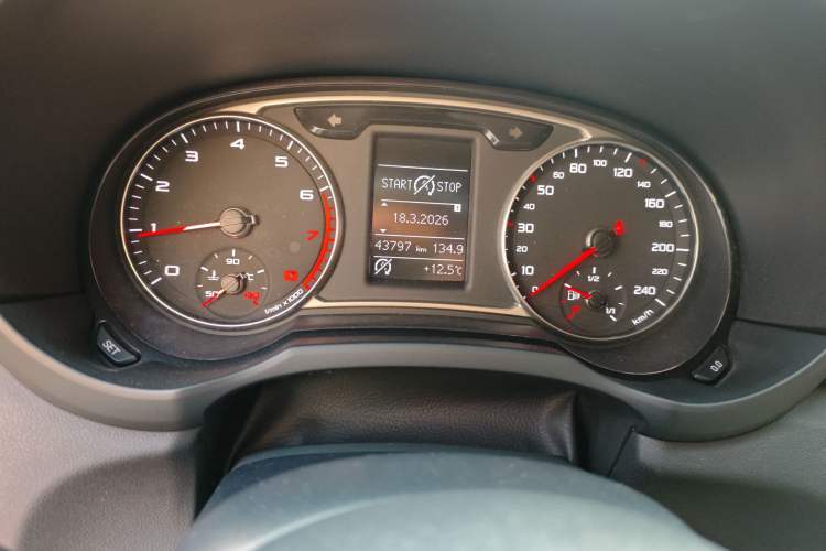 Used Audi A1 2016 30 TFSI Sportback Design Fashion Edition Instrument Cluster