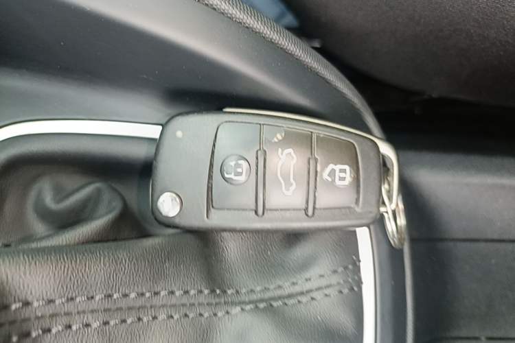 Used Audi A1 2016 30 TFSI Sportback Design Fashion Edition Interior 1