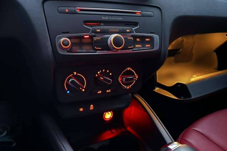 Used Audi A1 2016 30 TFSI Sportback Design Fashion Edition Interior 5