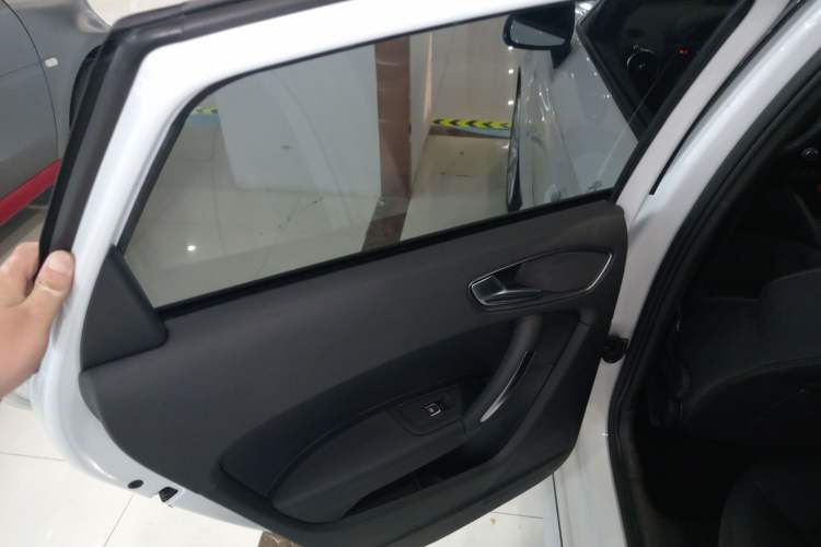 Used Audi A1 2016 30 TFSI Sportback S Line Sports Edition Interior 8