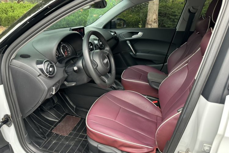 Used Audi A1 2016 30 TFSI Sportback Design Fashion Edition Interior 8