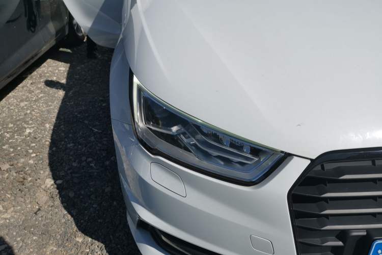 Used Audi A1 2016 30 TFSI Sportback S Line Sports Edition Right Front Headlight