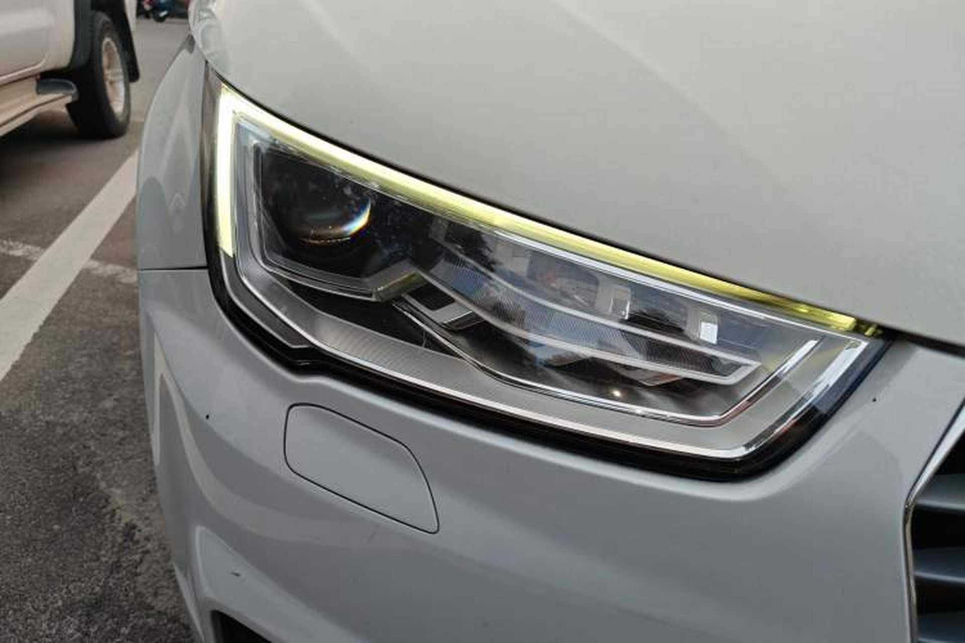 Used Audi A1 2016 30 TFSI Sportback Design Fashion Edition Right Front Headlight