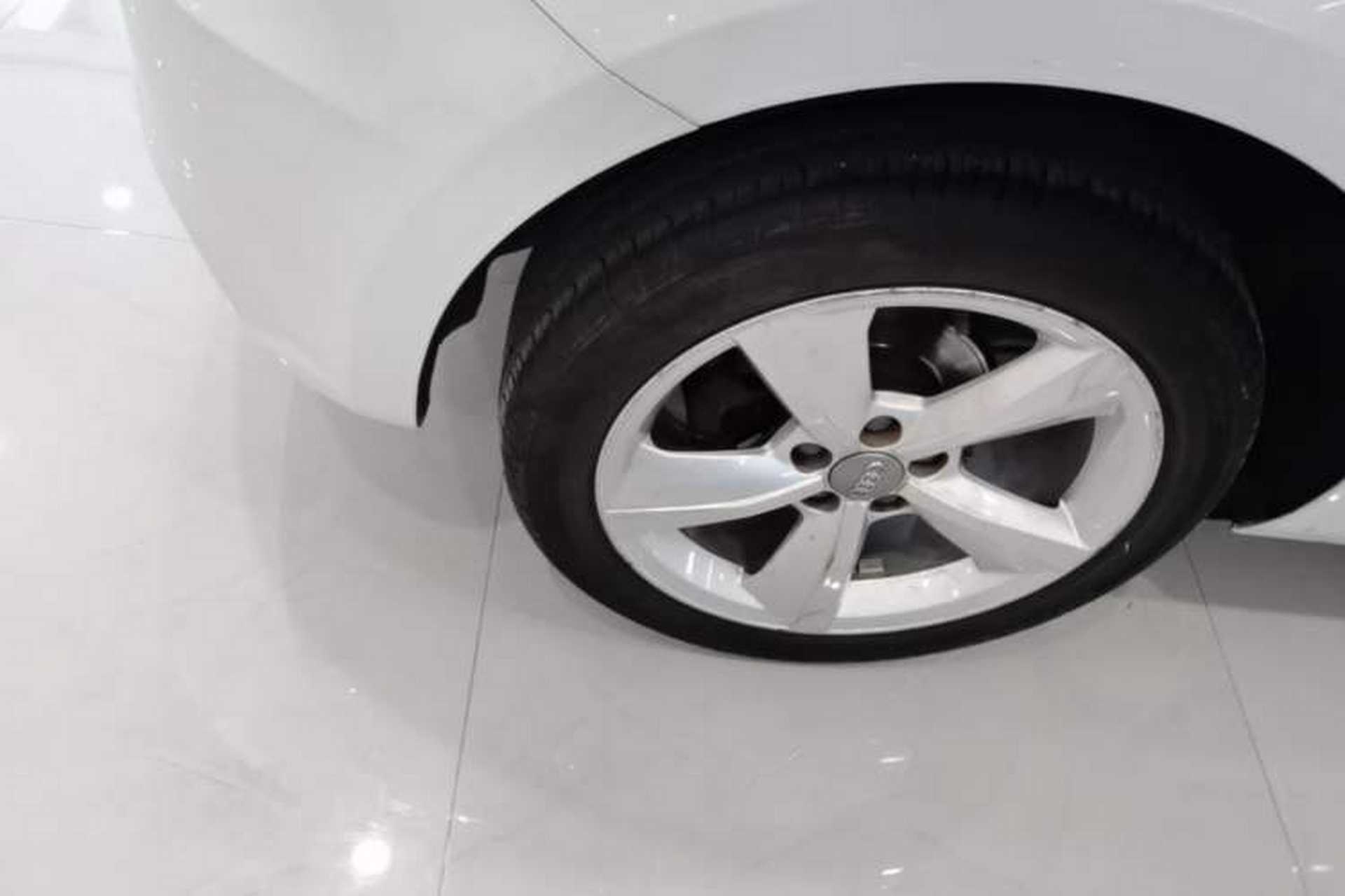 Used Audi A1 2016 30 TFSI Sportback Design Fashion Edition Right Rear Wheel Hub