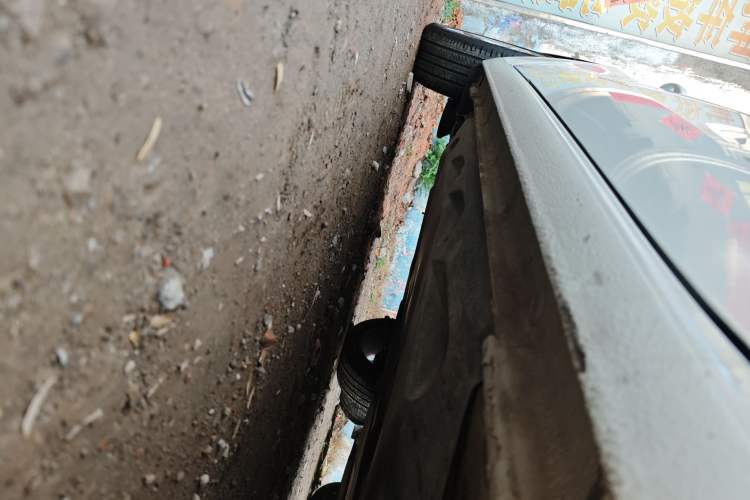 Used Audi A1 2016 30 TFSI Sportback Design Fashion Edition Right Side Sill