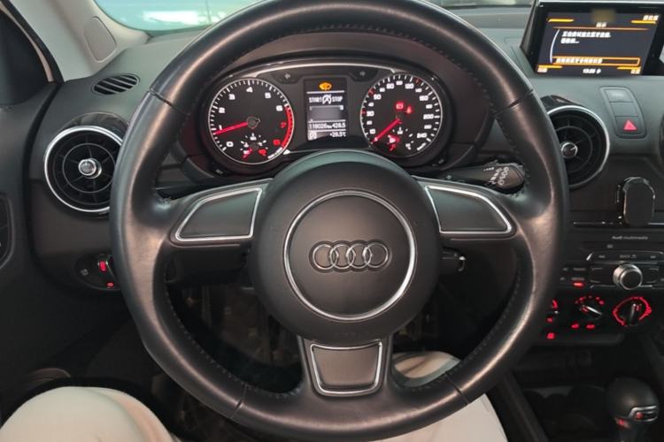 Used Audi A1 2016 30 TFSI Sportback Design Fashion Edition Steering Wheel