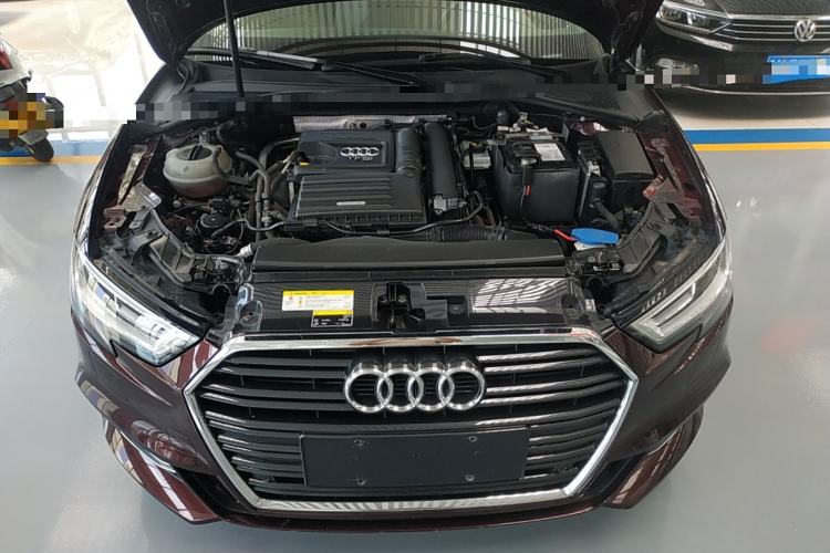 Used Audi A3 2019 Limousine 35 TFSI Sporty Version China VI Engine Bay