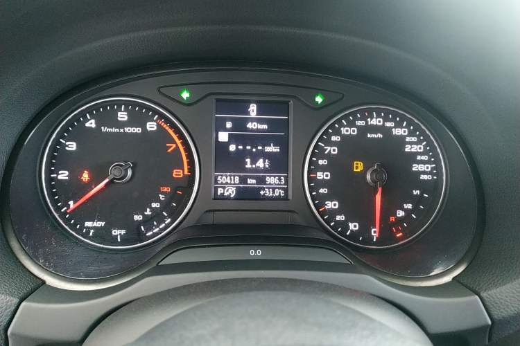 Used Audi A3 2019 Limousine 35 TFSI Sporty Version China VI Instrument Cluster