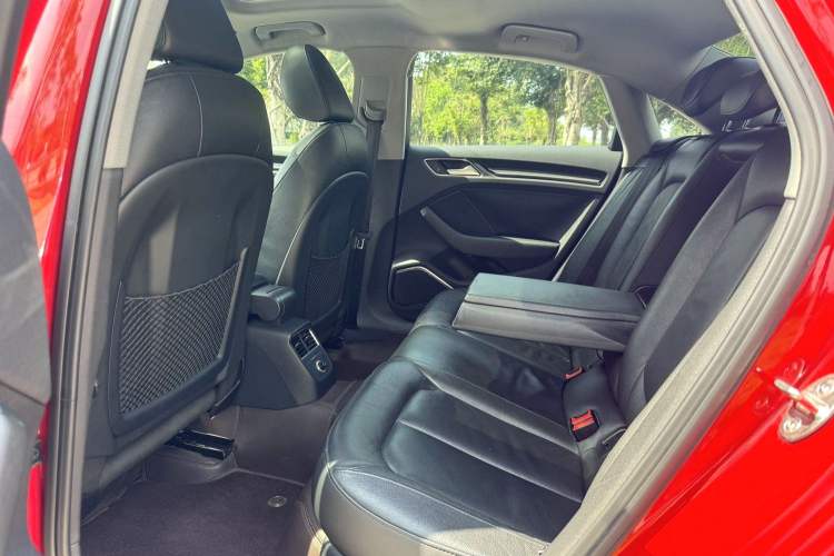 Used Audi A3 2017 Limousine 40 TFSI Style Edition Interior 3