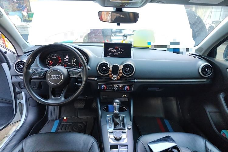 Used Audi A3 2018 30th Anniversary Edition Limousine 35 TFSI Style Model Interior 2