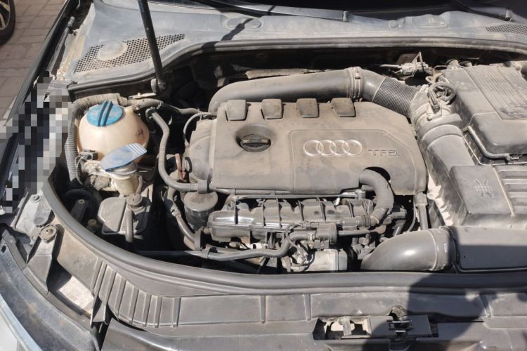 Used Audi A3 2010 Sportback 1.8T Luxury Model Engine Bay Right