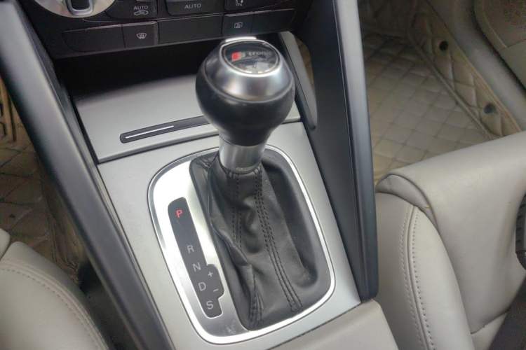 Used Audi A3 2010 Sportback 1.4T Luxury Model Gear Lever