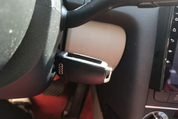 Used Audi A3 2010 Sportback 1.8T Luxury Model Vehicle Key