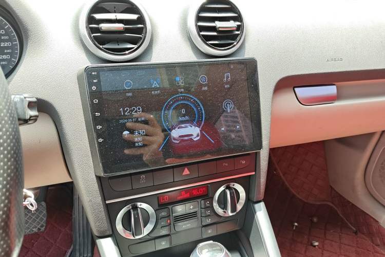 Used Audi A3 2010 Sportback 1.8T Luxury Model Audio And AC Panel