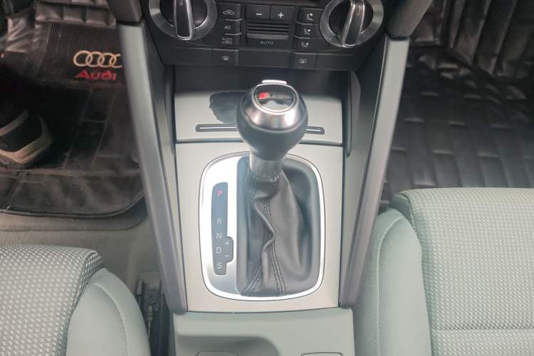 Used Audi A3 2010 Sportback 1.4T Luxury Model Gear Lever