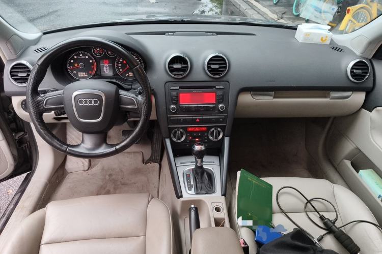 Used Audi A3 2010 Sportback 1.8T Luxury Model Center Console