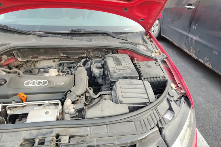 Used Audi A3 2010 Sportback 1.4T Comfort Model Engine Bay Left