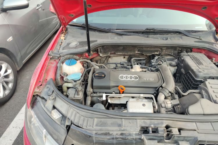 Used Audi A3 2010 Sportback 1.4T Comfort Model Engine Bay Right